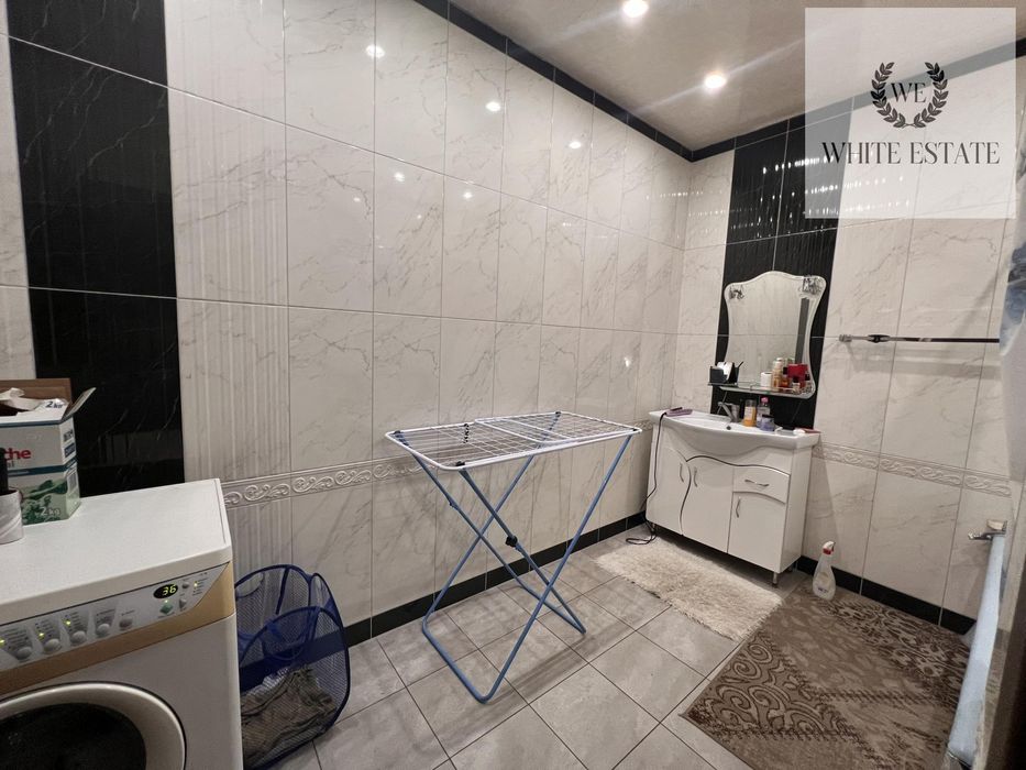 Продаж по вул. Татарській.