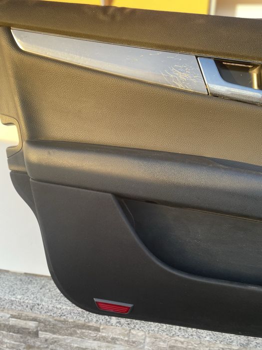 Forro da porta mercedes w204