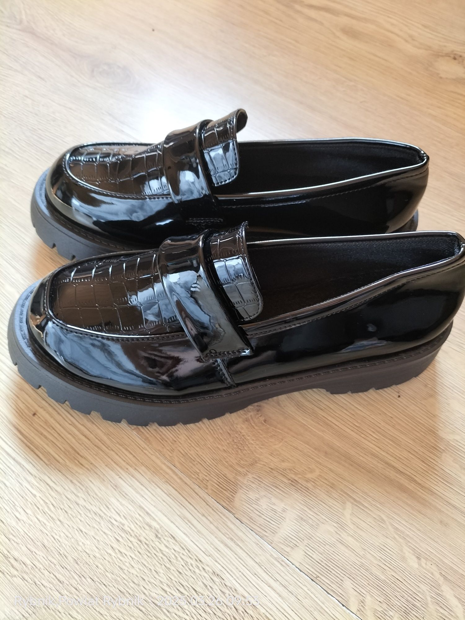 Buty mokasyny 39