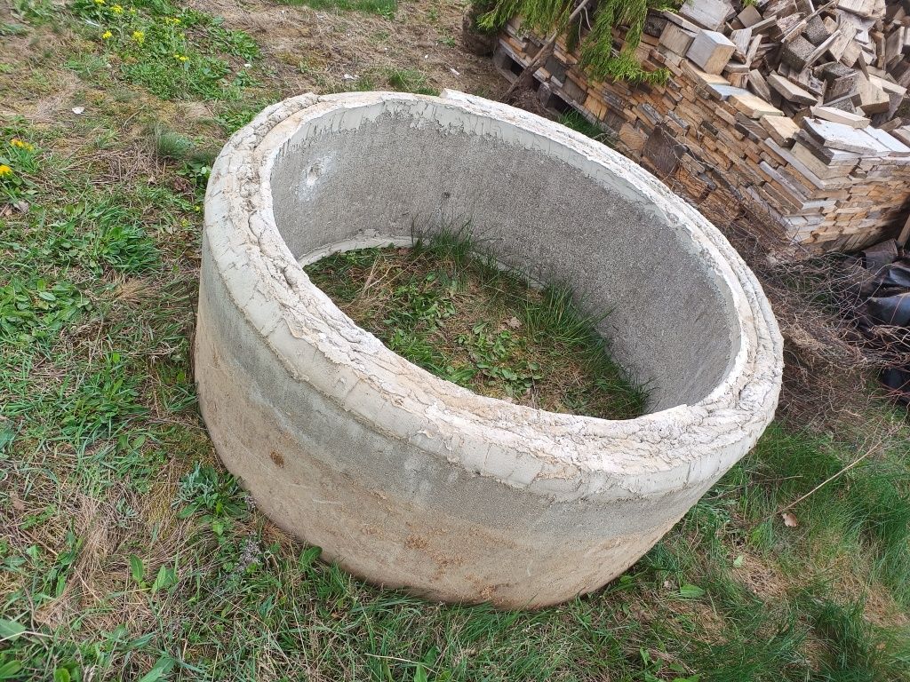 Krąg betonowy fi 120
