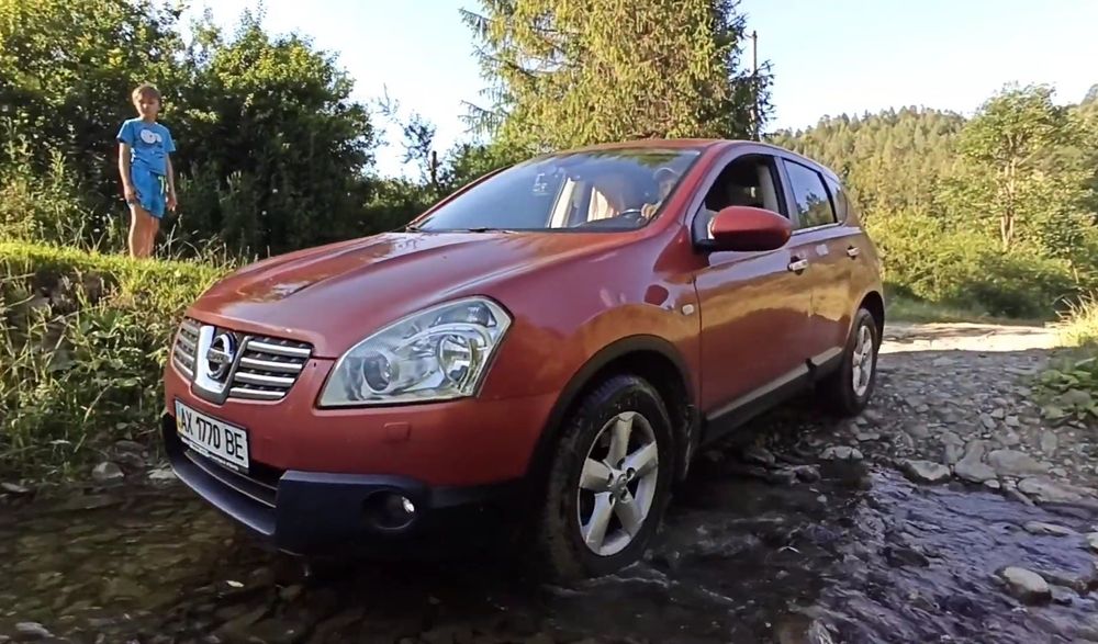 Nissan Qashqai 2007 г.в.2 л.газ.