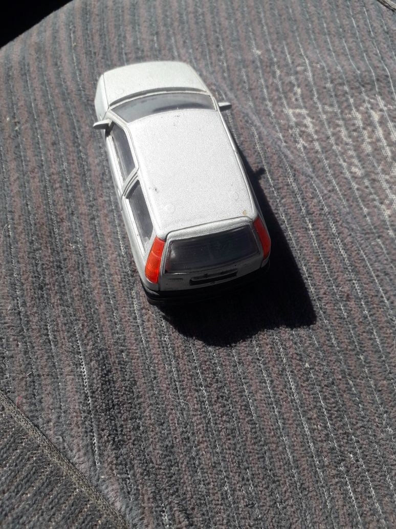 Carro miniatura  fita punto