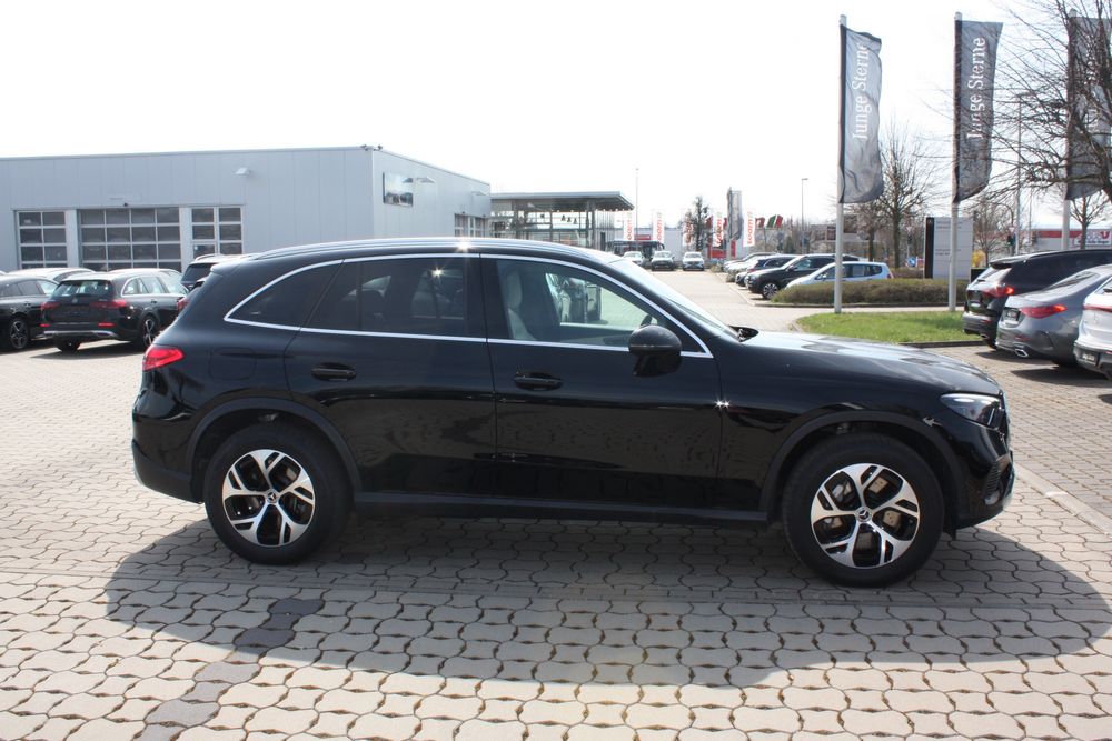 GLC 300e 4M 9G-Tronic AVANTGARDE de garagem com garantia Mercedes