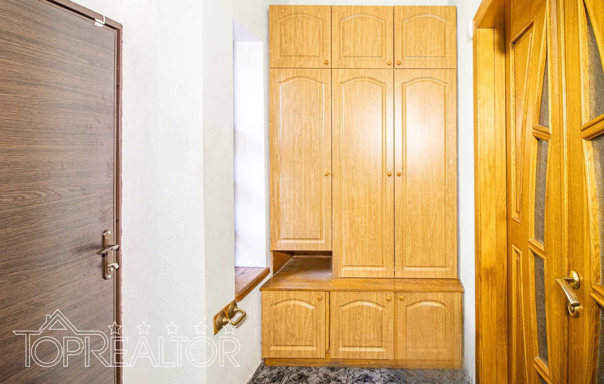 В продаже 2-этажный дом с банькой на Алексеевке (на Олексіївці)!