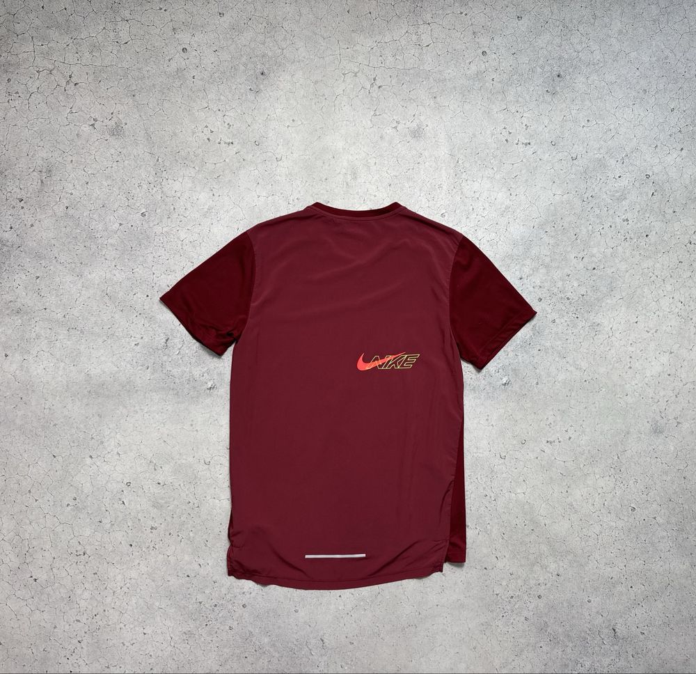 Спортивная Футболка Nike Dri-Fit Big Swoosh Оригинал Идеал S