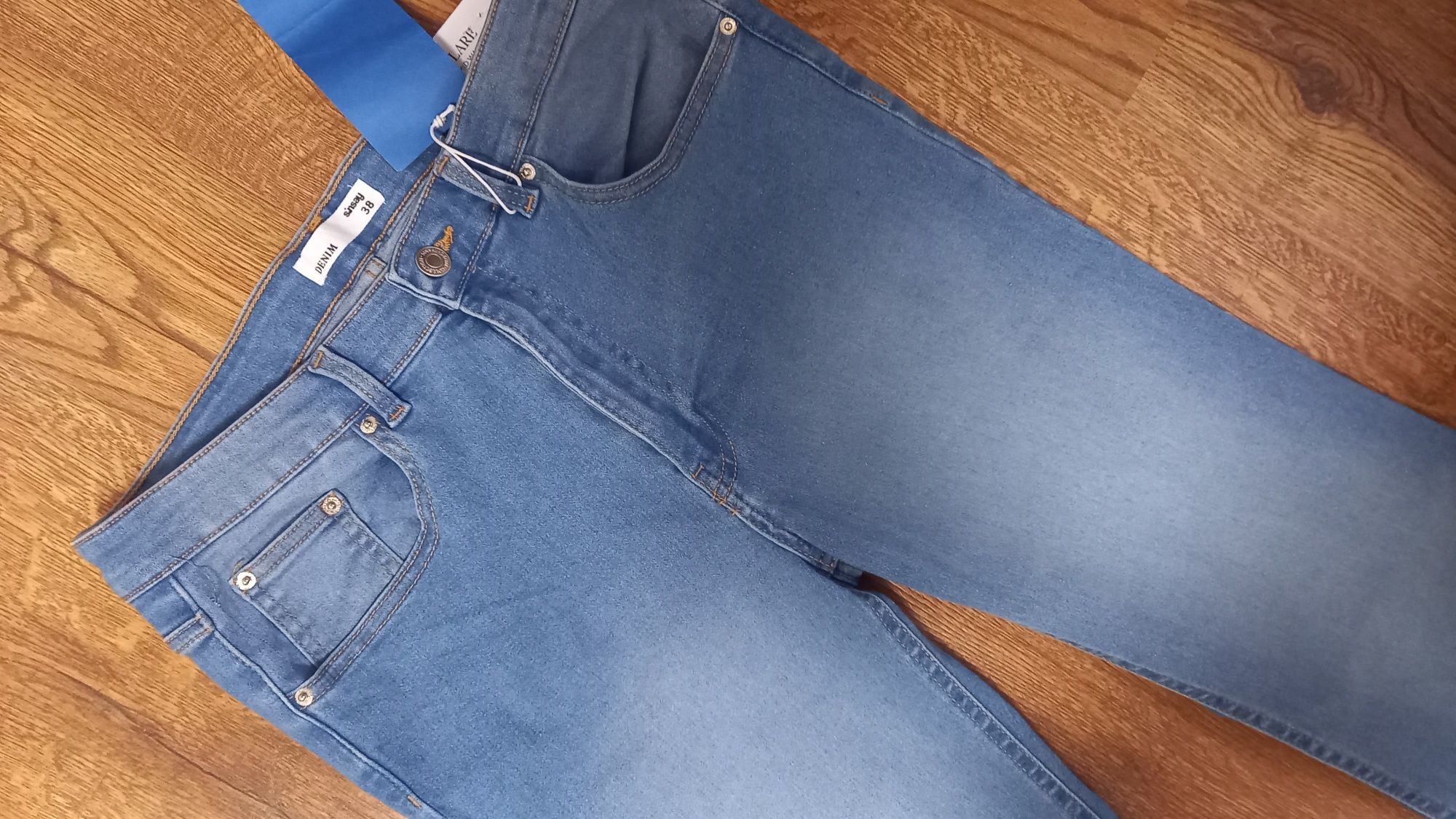 Spodnie jeansy dzwony Sinsay nowe roz.38