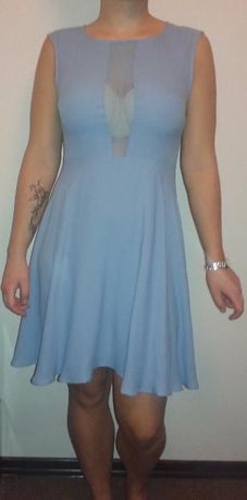 Sukienka niebieska (rozmiar M)