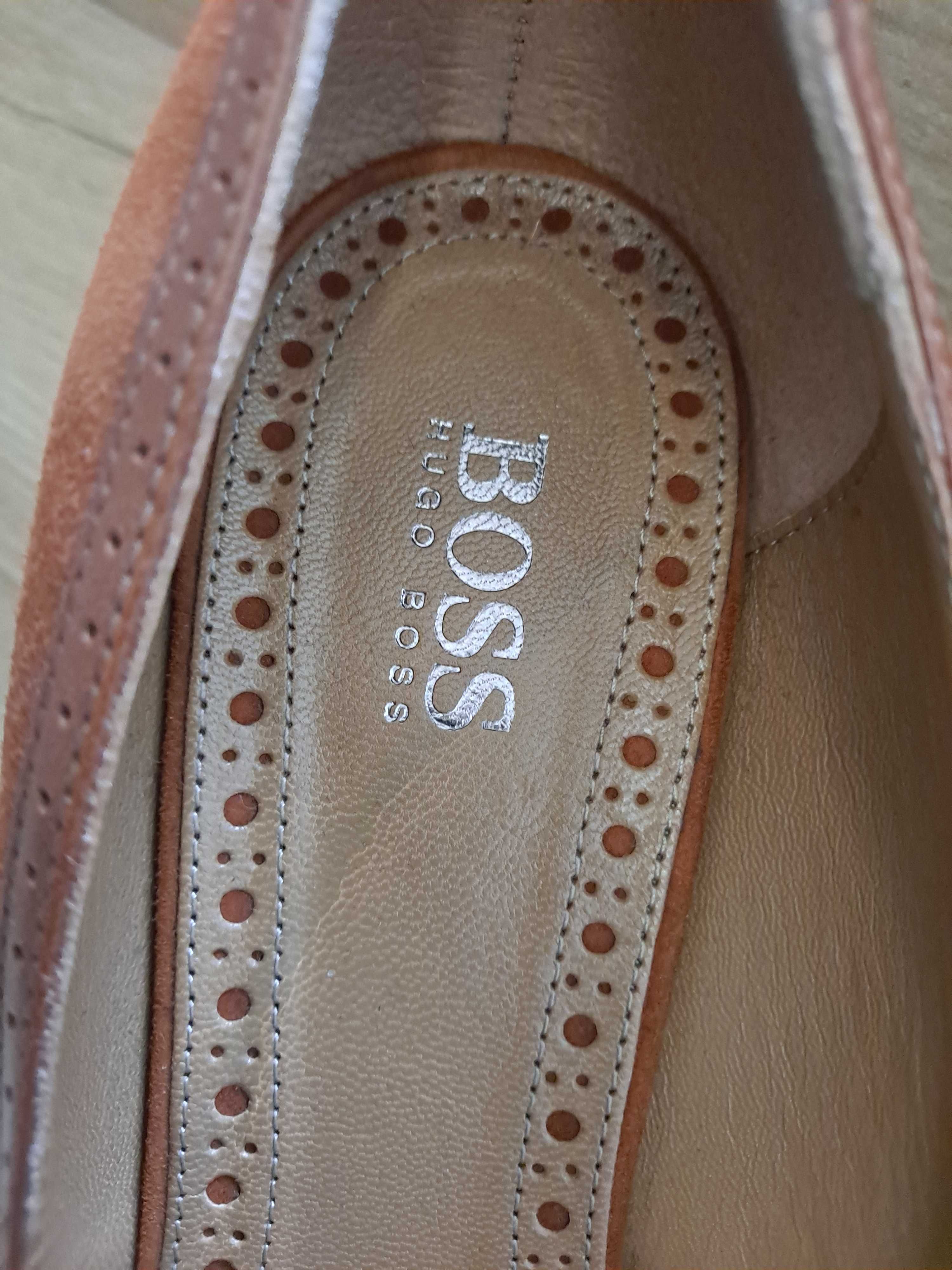 hugo boss buty pantofle czółenka zamsz naturalny jak nowe 40,5