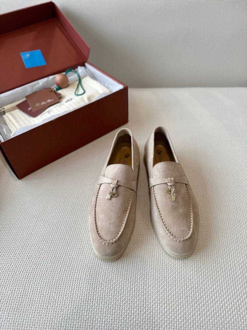 Женские бежевые лоферы Loro Piana Summer Walk лофери Лоро Пиана Пиано