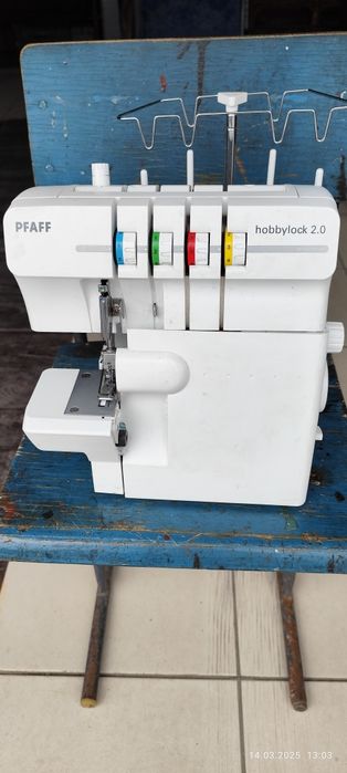 Оверлок Pfaff HobbyLock 2.0