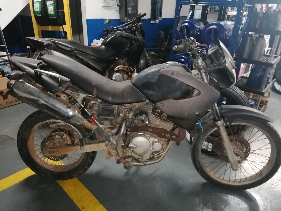 Honda XN 400 (Falcon)