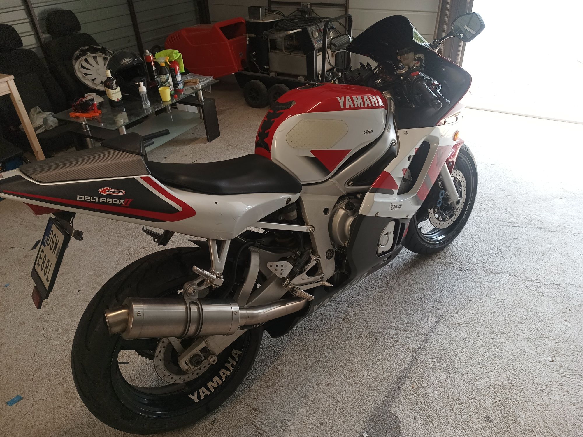 Yamaha yzf R6 RJ03 600
