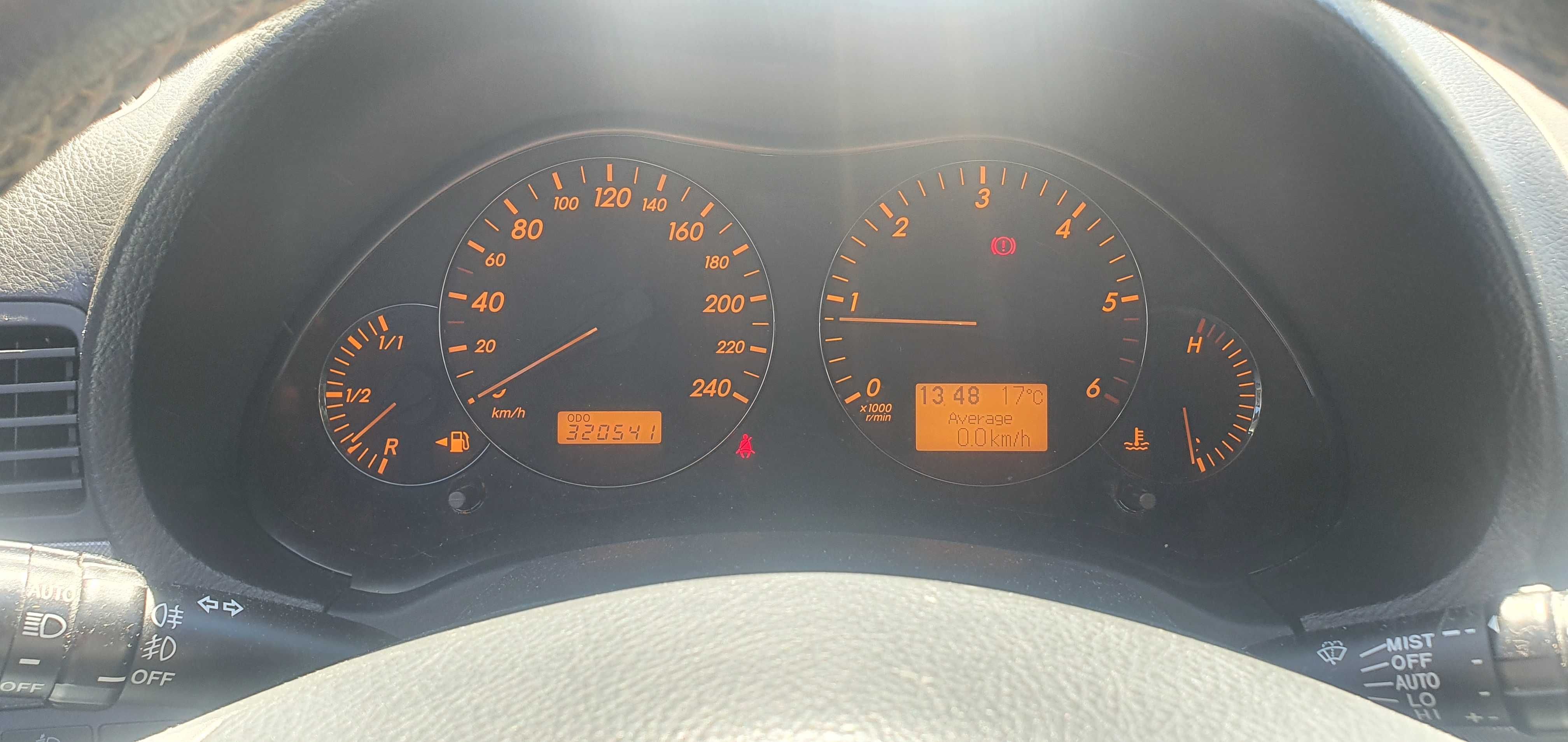 Toyota Avensis 2.2 177 KM 2007r