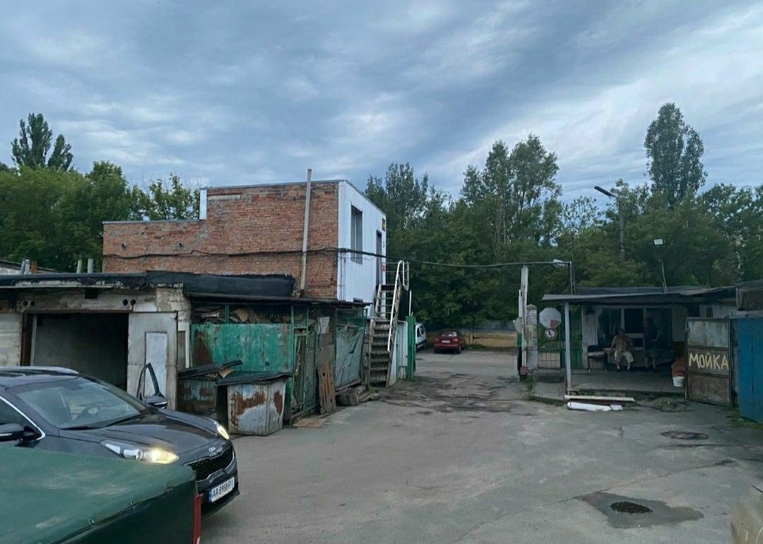 Гараж Темп метро Академмістечко  ул. Малинская Новобіличі Коцюбинське