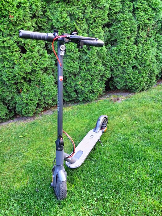 Hulajnoga elektryczna Ducati