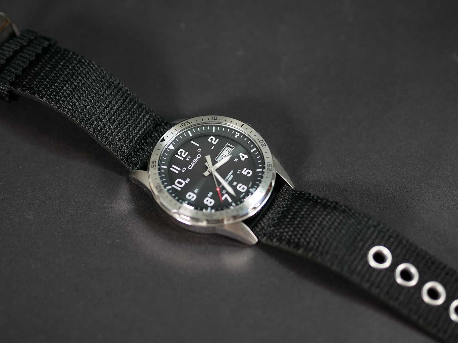 Casio MTP-S120L-1AV Solar Black