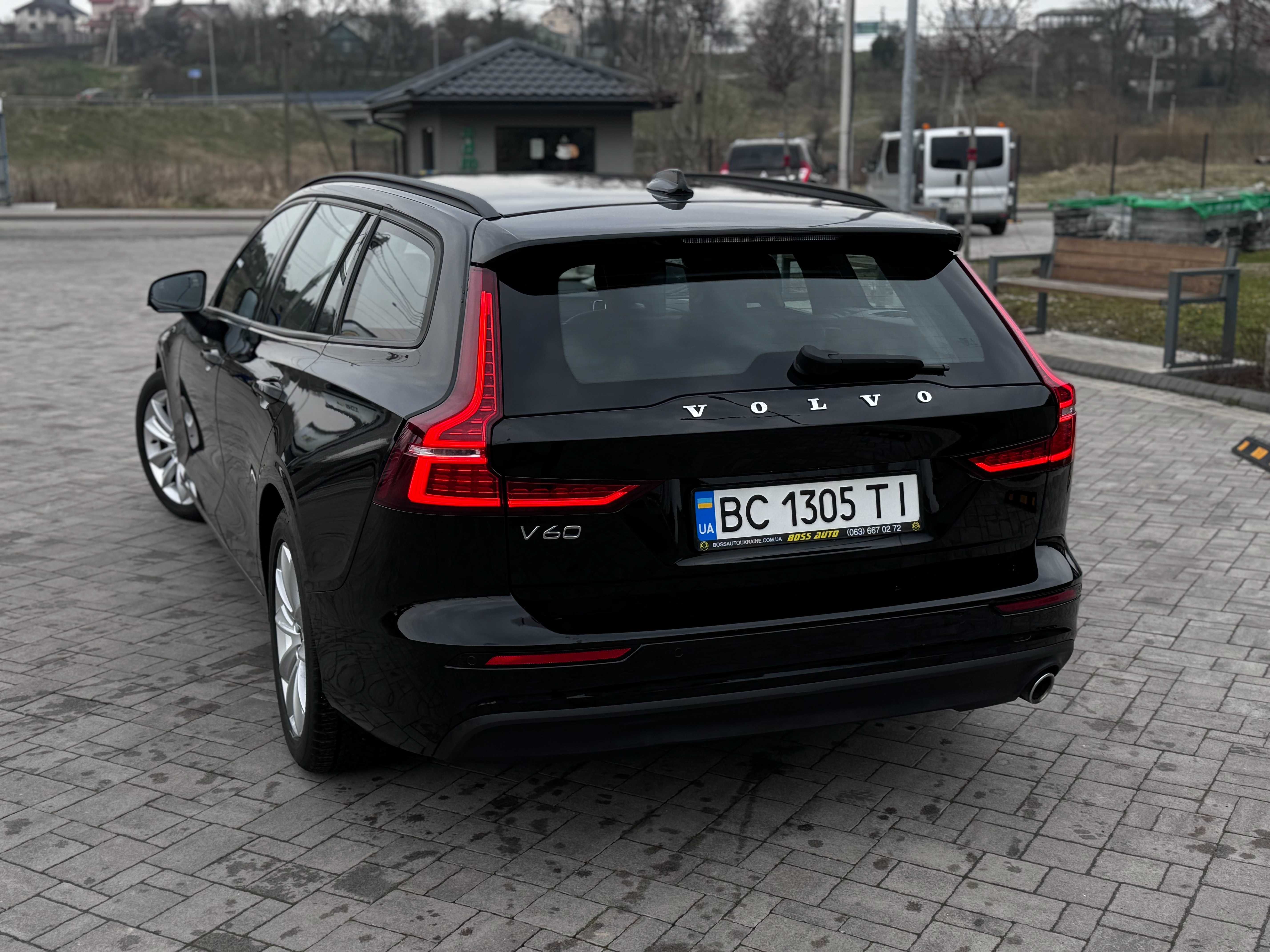 Volvo V60 2019 2.0 D AT