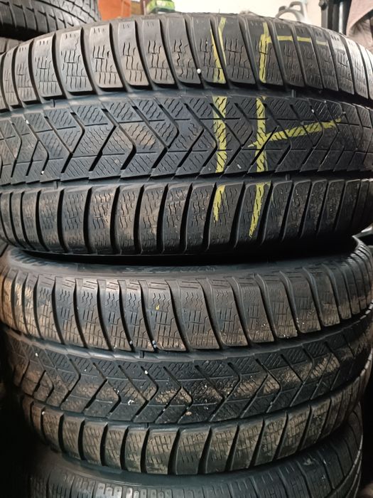 Opony Zimowe 275 40 R18 Pirelli.      w78