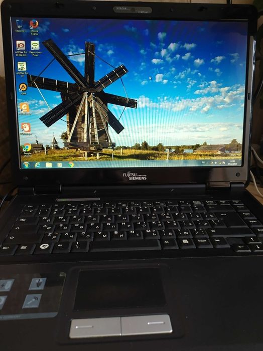 Ноутбук в нормальном состоянии

все работает