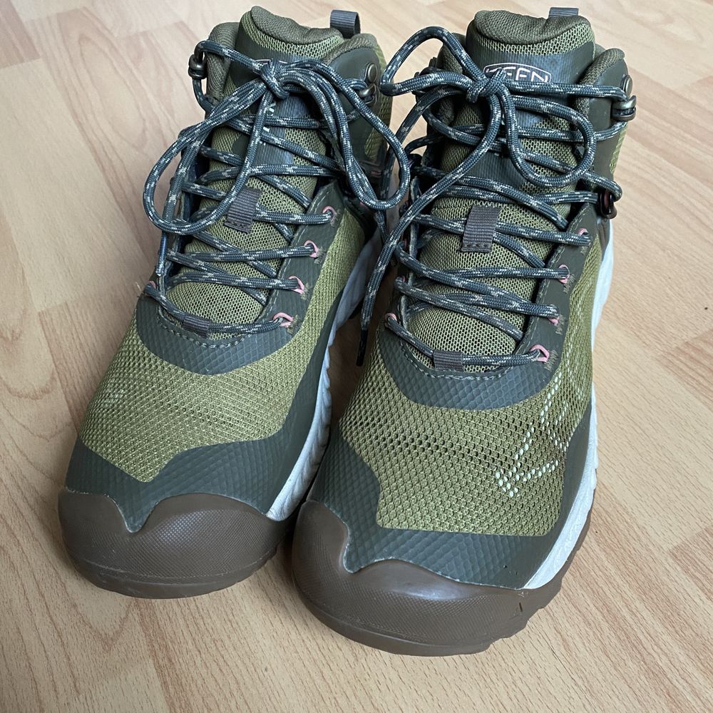 Keen Nxis Evo Mid жіночі черевики женские ботинки трекинг трекінг 40