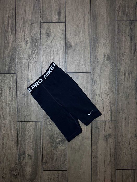 Жіночі спортивні шорти велосипедки nike Pro рошмрі XS L висока посадка