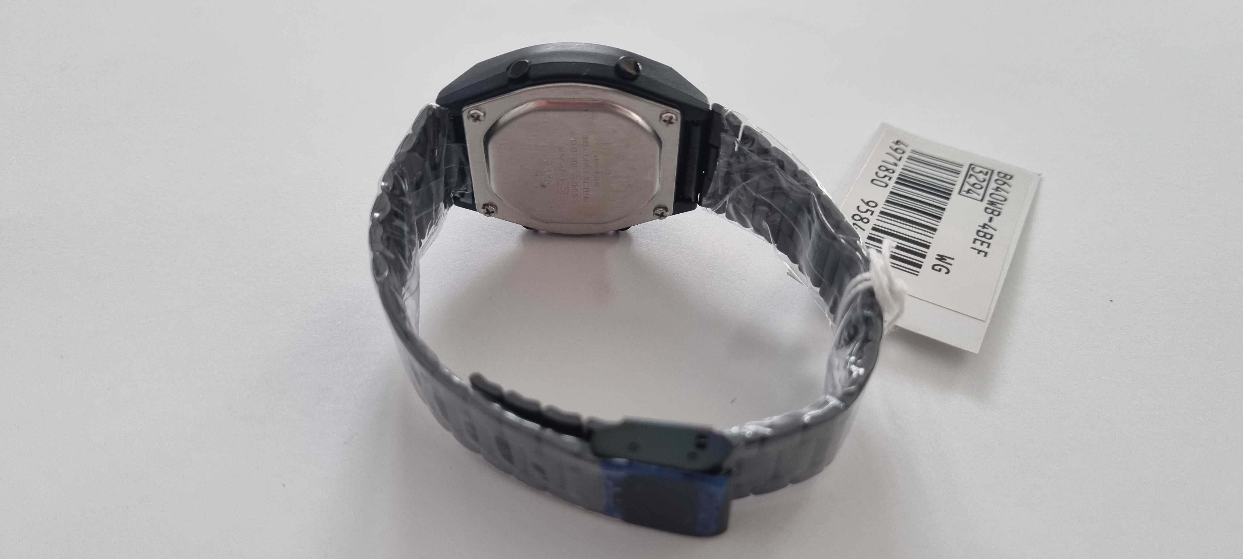 Zegarek Casio Retro B640WB-1BEF BLACK