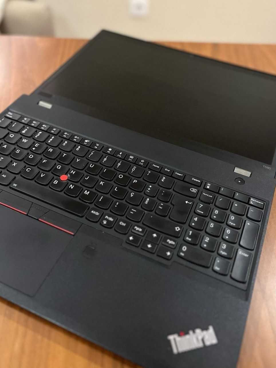 Computador Portátil LENOVO T580 15,6"