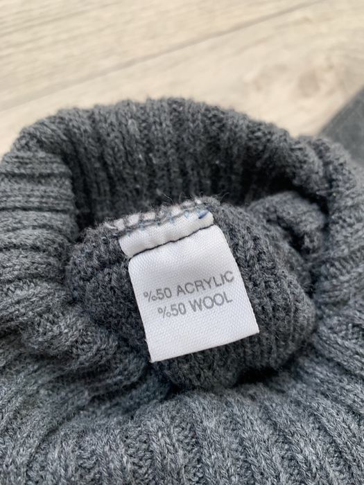 Тёплый свитер m/L