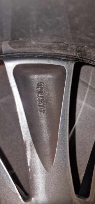 Oryginalne kola zimowe do Volkswagen Skoda, felgi alu  8.0Jx18H2 ET41