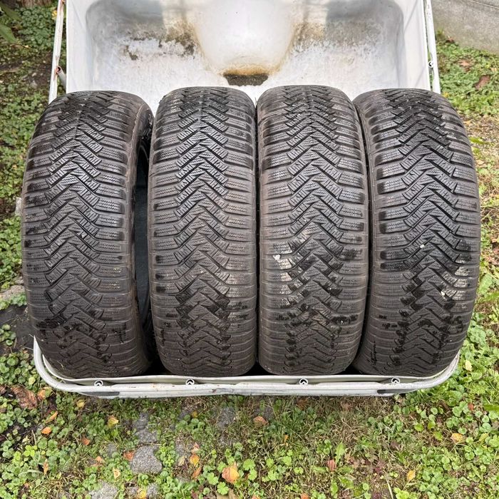 Opony zimowe Laufenn Fit+  225/60/17  jak nowe