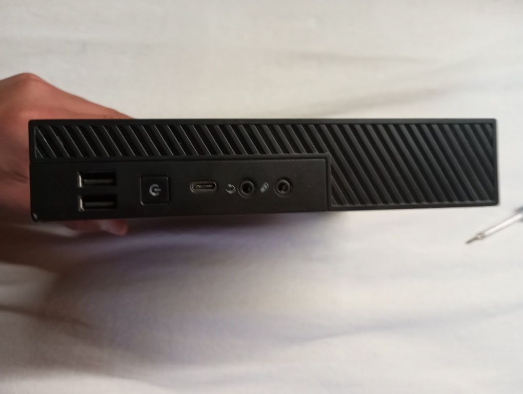Computador de secretária