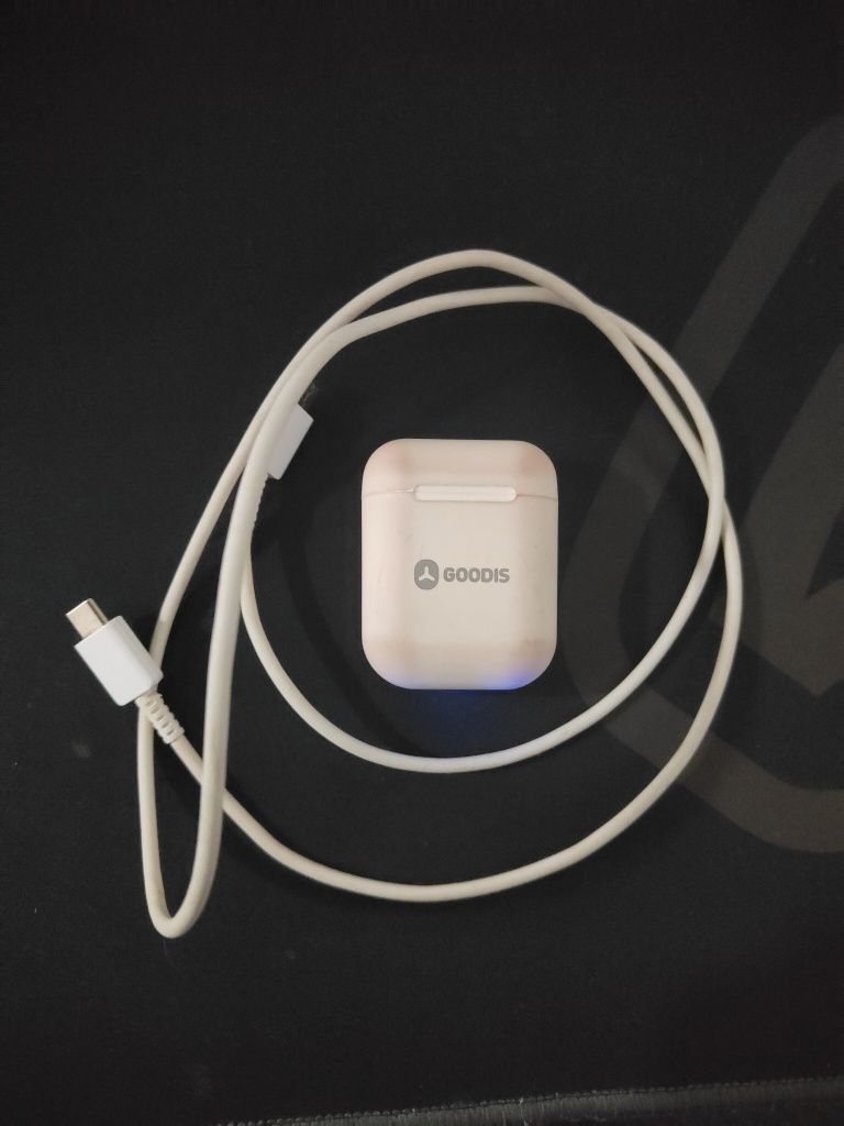 Fones GOODIS por ligação Bluetooth