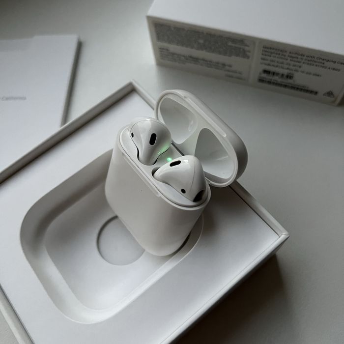 Навушники Airpods