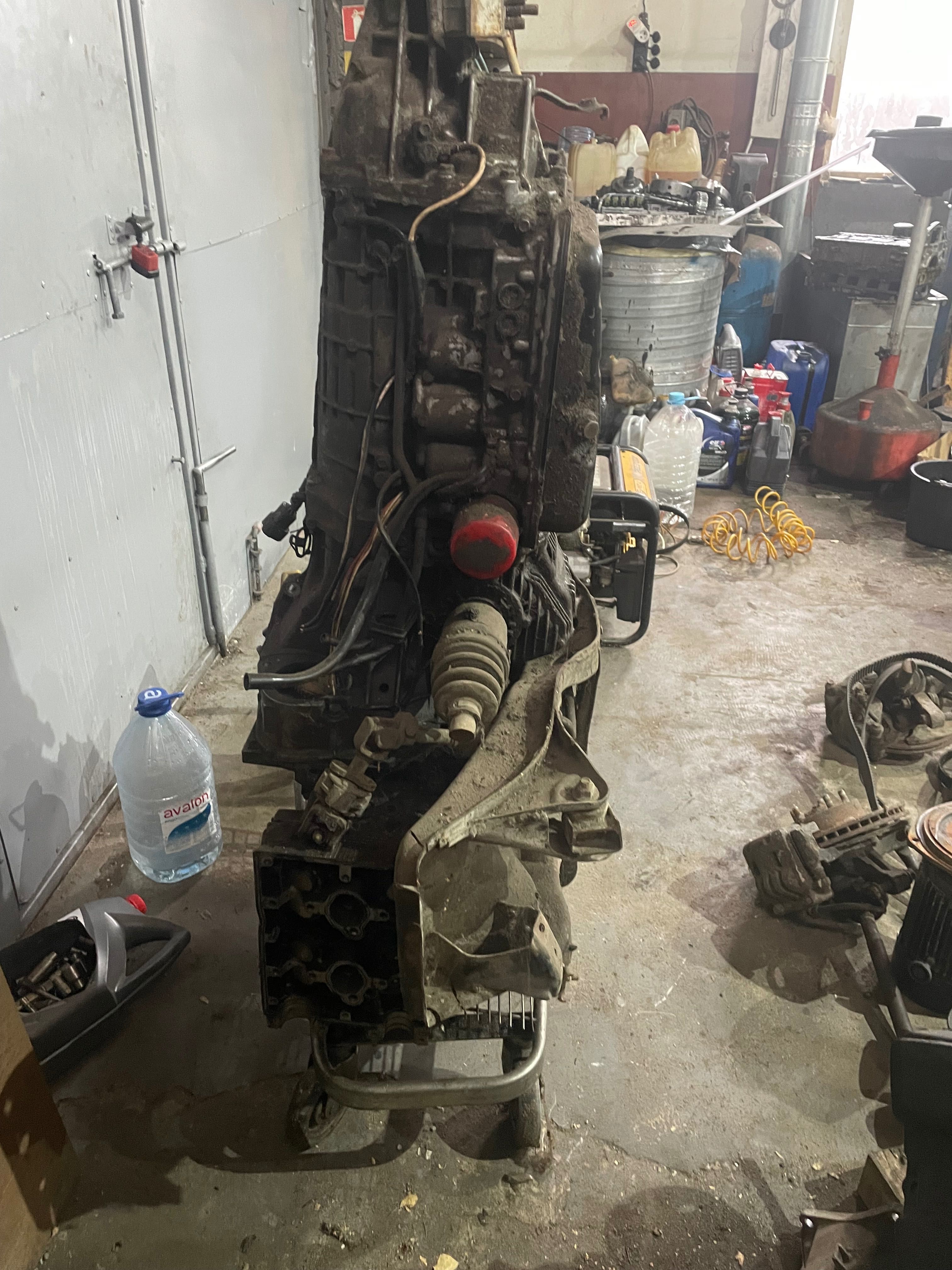 Продам двигун ej20 з акпп
