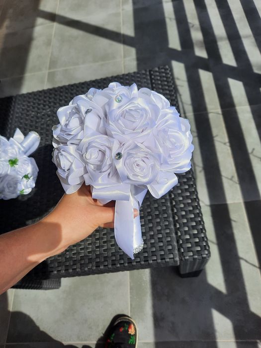 Bukiecik z białych róż, biały bukiet, Chrzest Św., Komunia Św.,  ślub