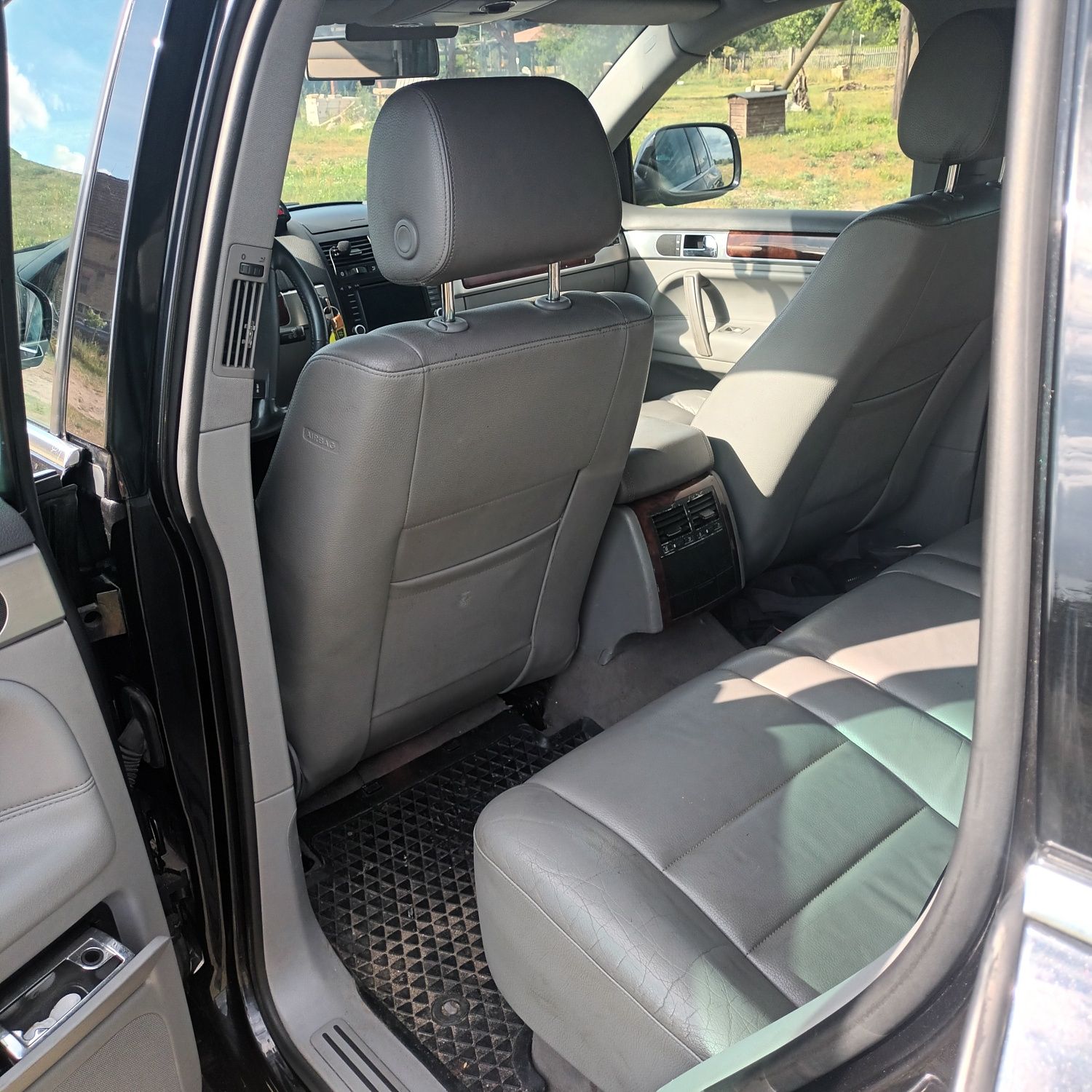 Vw Touareg 2.5 tdi .
