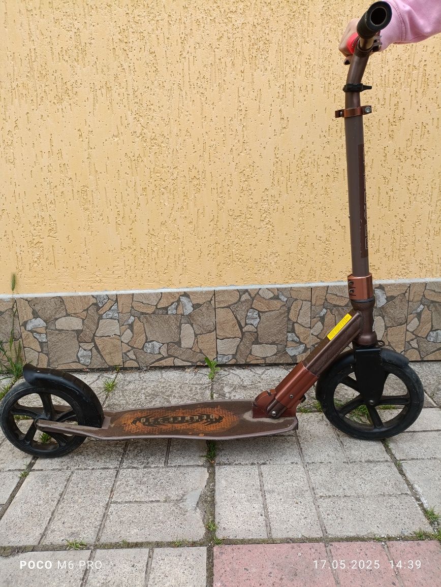 Самокат scooter 230. До 100кг.