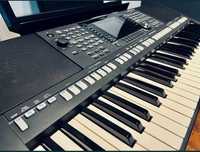 Keyboard Yamaha psr-s750 + style  organy