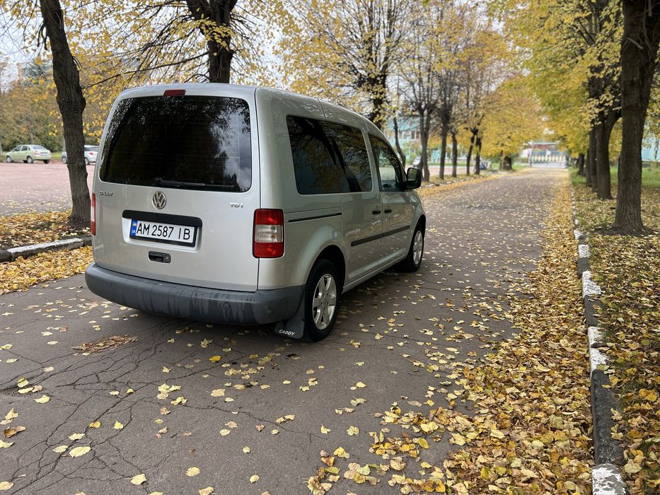 Продам Volkswagen Caddy