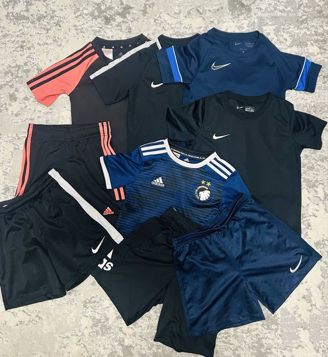 Футбольна форма для хлопчика