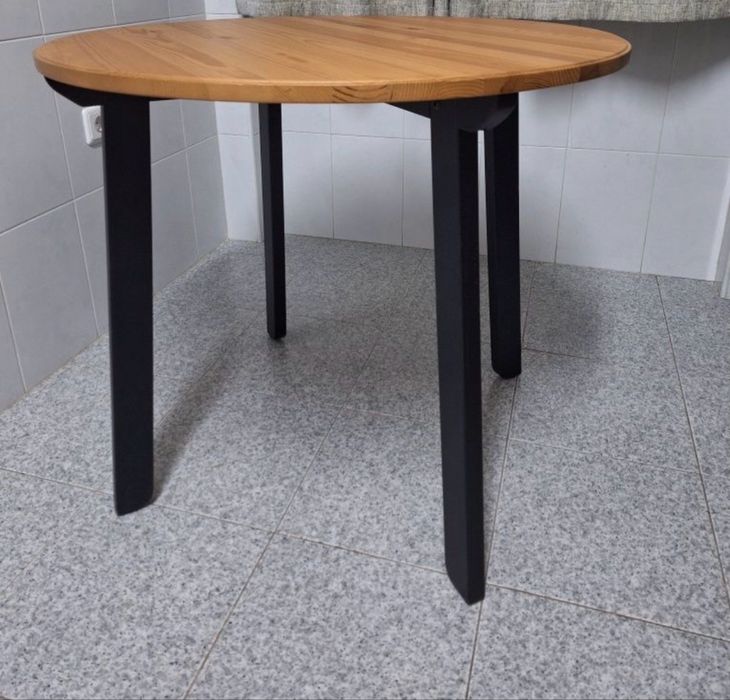 Mesa redonda 85cm Ikea