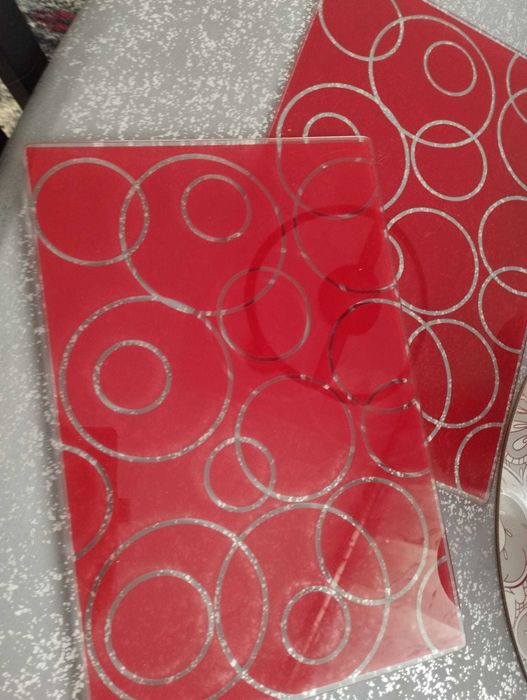 Naczynia kuchenne czerwone 11 sztuk