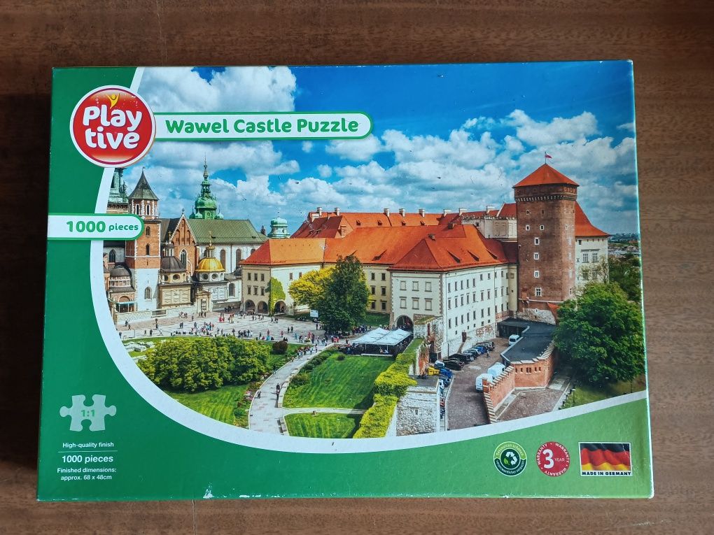 Puzzle ułożone 1000 elementów