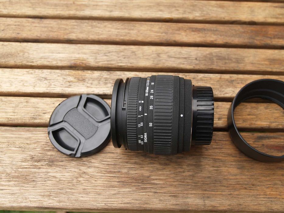 Sigma 18-50 mm f/3.5-5.6 DC, NIKON F