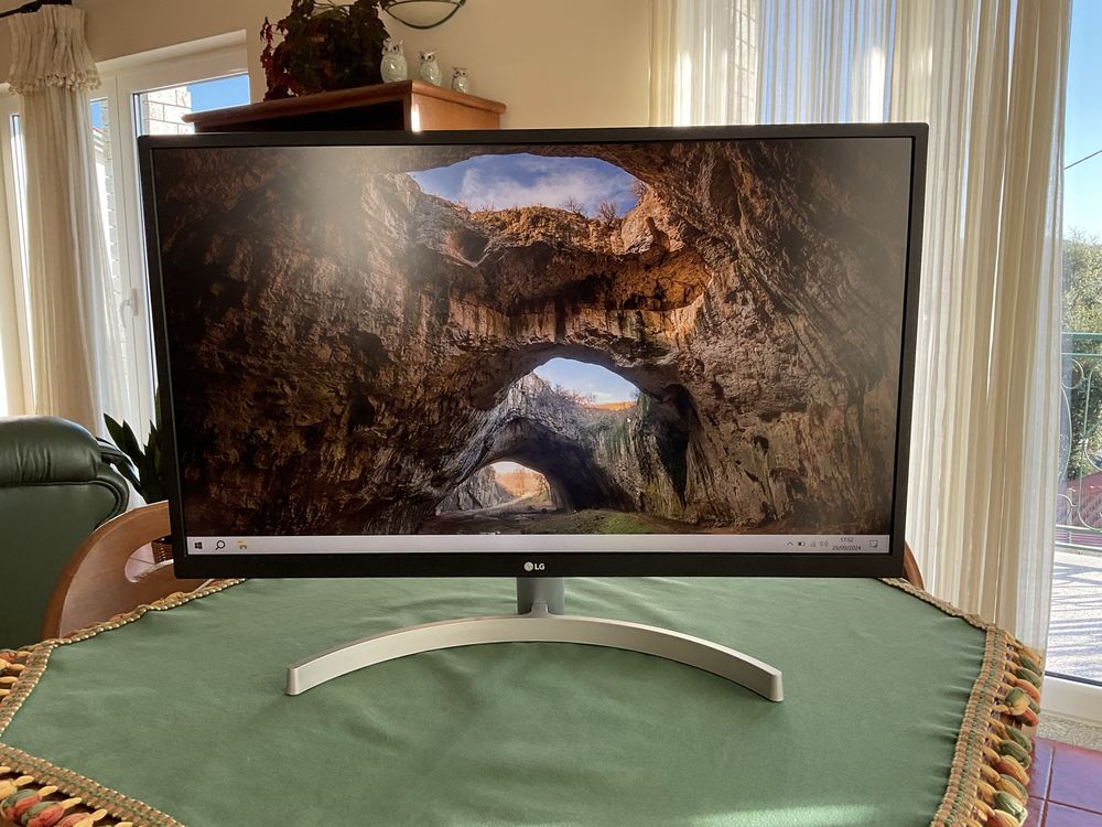 Monitor LG 27UL500P-W  27" / 4K UHD / 60Hz