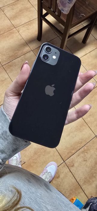 Iphone 12 64gb.