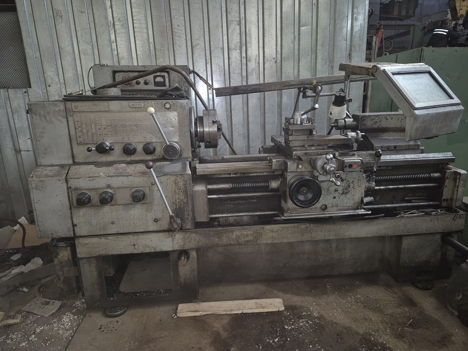 1М63 ДИП 300 16К20 1К62 Токарные станки
