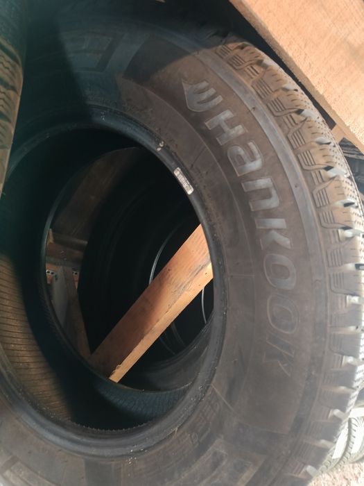 Wyprzedaż 038 TSM Dwie sztuki opon zimowych 215/70/R16C wzmacniane Han