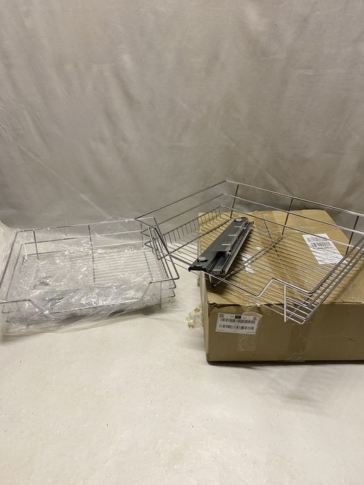 Szuflady kosze Cargo wraz z szynami teleskopowymi