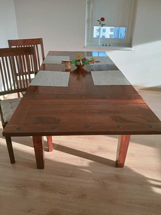 Stół Frederika, Jysk do jadalni plus dwie dostawki, 4 krzesła, DREWNO!